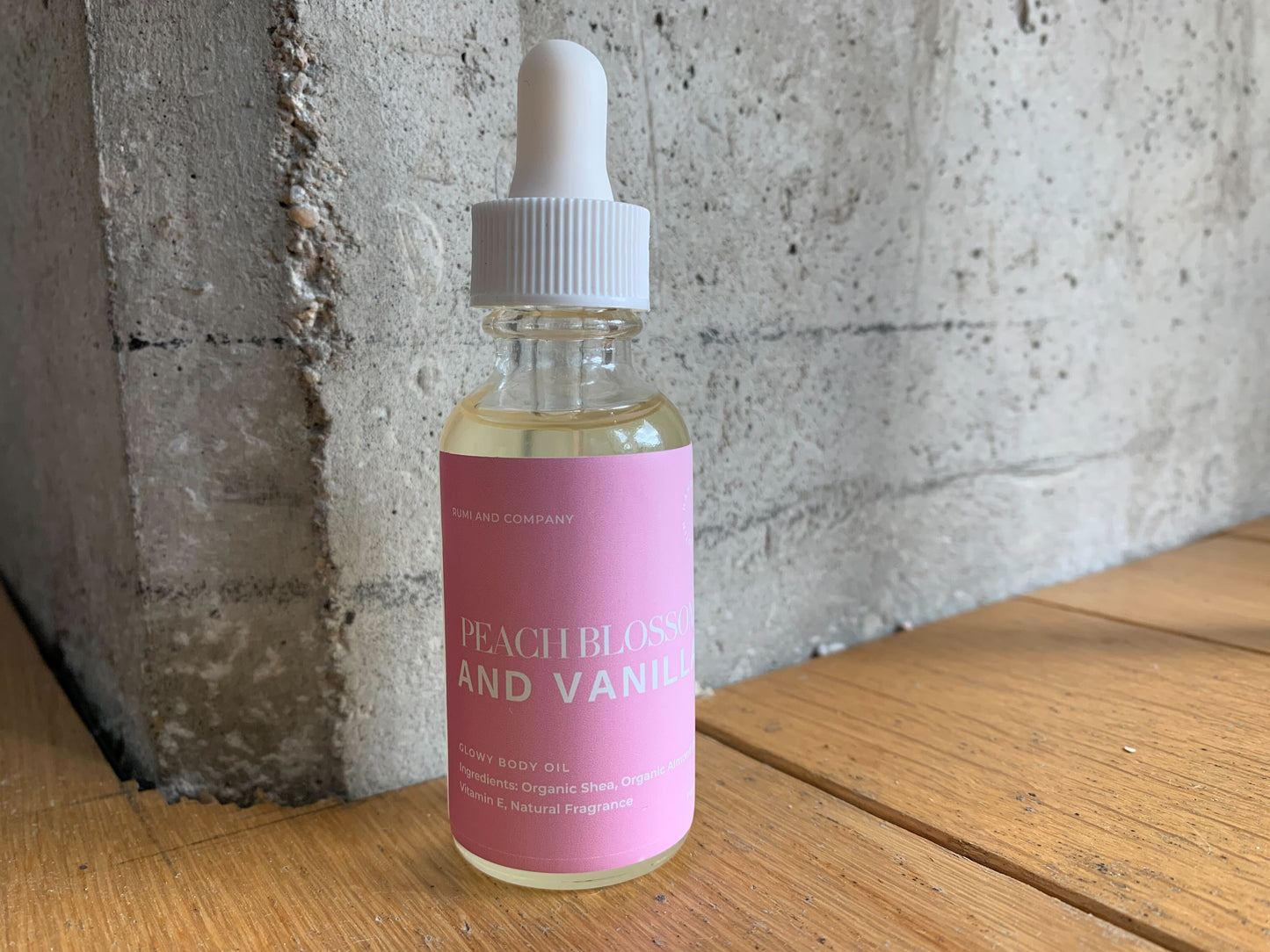 Peach Blossom and Vanilla Glowy Body Oil